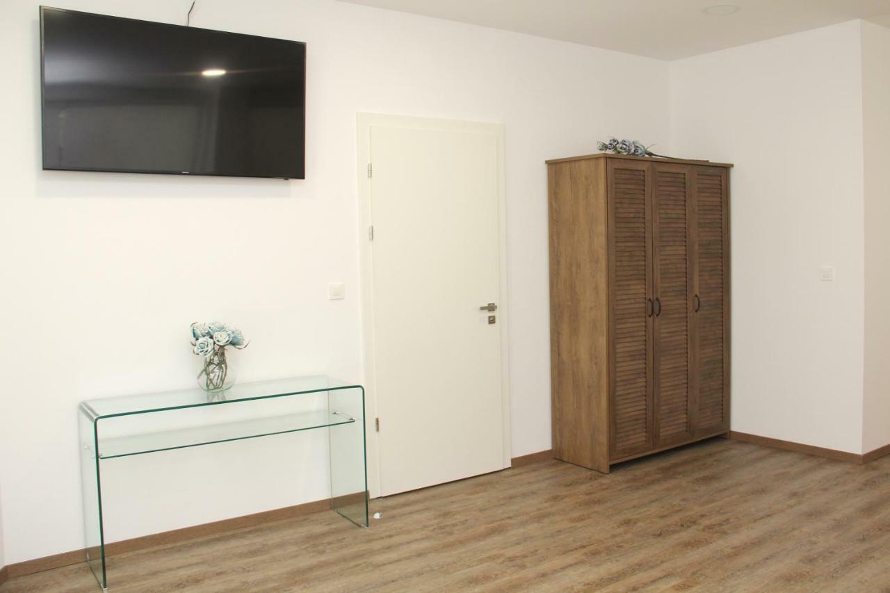 Maja Apartment ชิเบนิก ภายนอก รูปภาพ